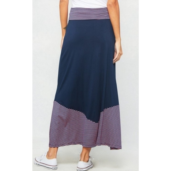 🆕🌿JERSEY MAXI SKIRT🌿 - Picture 8 of 10